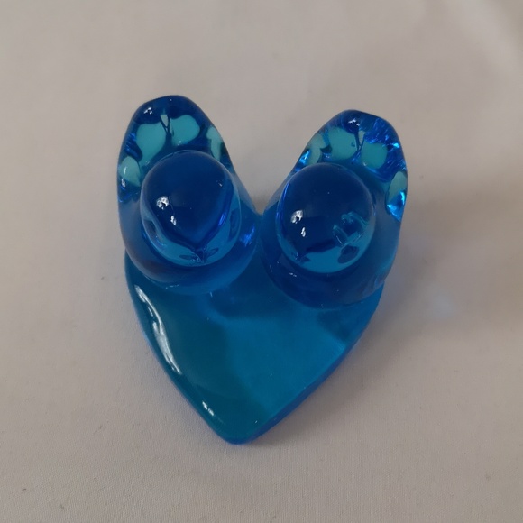Vintage Blue Birds of Happiness Glass Figure Two Birds w Heart, Signed Leo Ward - Picture 2 of 6